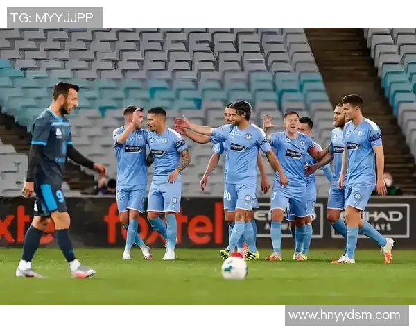 墨尔本胜仗与广岛三箭的精彩对决解析与赛后点评